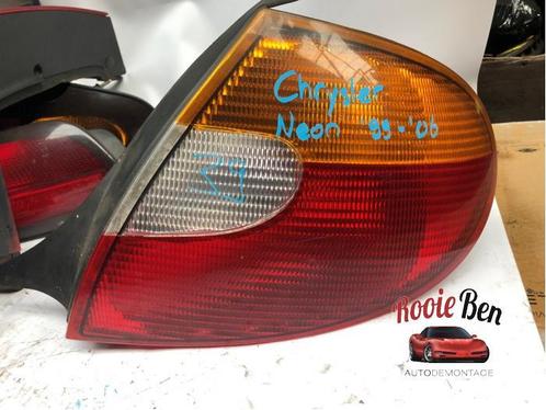 Achterlicht rechts van een Chrysler Neon, Auto-onderdelen, Verlichting, Chrysler, Gebruikt, 3 maanden garantie, Ophalen of Verzenden