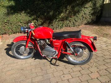 Moto guzzi lodola gt 235cc beschikbaar voor biedingen