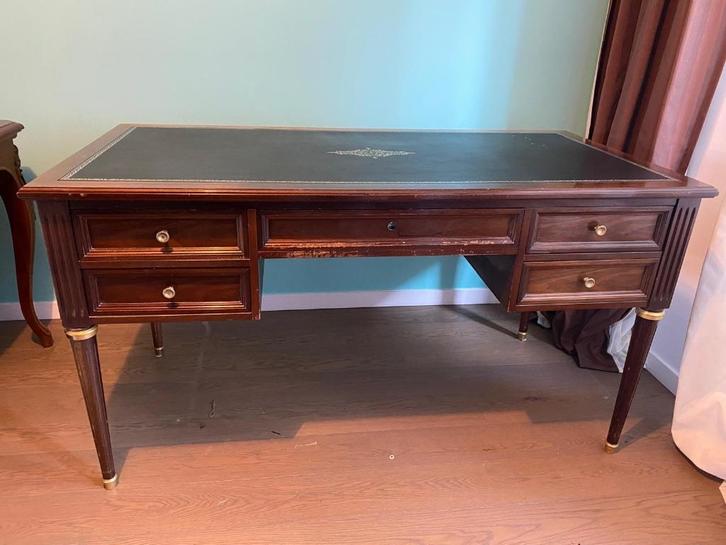 Antiek mahoniegroen leren bureau in Louis XVI-stijl, Antiek en Kunst, Antiek | Kantoor en Zakelijk, Ophalen