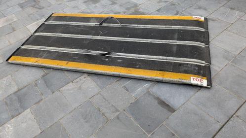Decpac opvouwbare en draagbare oprijplaat 149 x 74 cm, Auto diversen, Aanhangwagen-onderdelen, Gebruikt, Ophalen