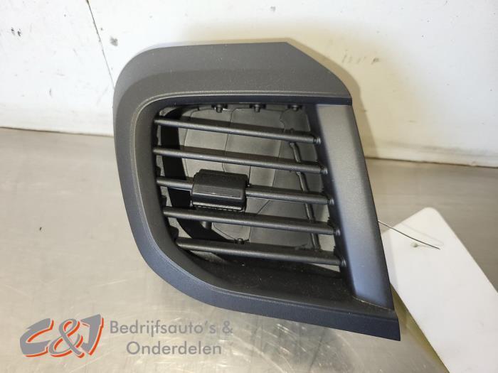 Luchtrooster Dashboard van een Fiat Scudo, Auto-onderdelen, Dashboard en Schakelaars, Fiat, Gebruikt, 3 maanden garantie, Ophalen of Verzenden