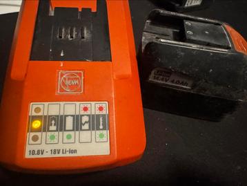 Fein Acculader + 1 Accu beschikbaar voor biedingen