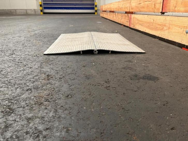 Drempel- en oprijplaat, Doe-het-zelf en Bouw, Metalen, Ophalen