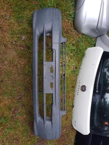 TOYOTA STARLET VOORBUMPER BJ 1996 beschikbaar voor biedingen