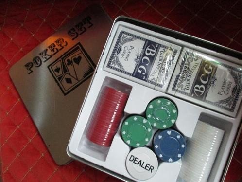 Pokerset, Hobby & Loisirs créatifs, Jeux de société | Jeux de cartes, Comme neuf, Envoi