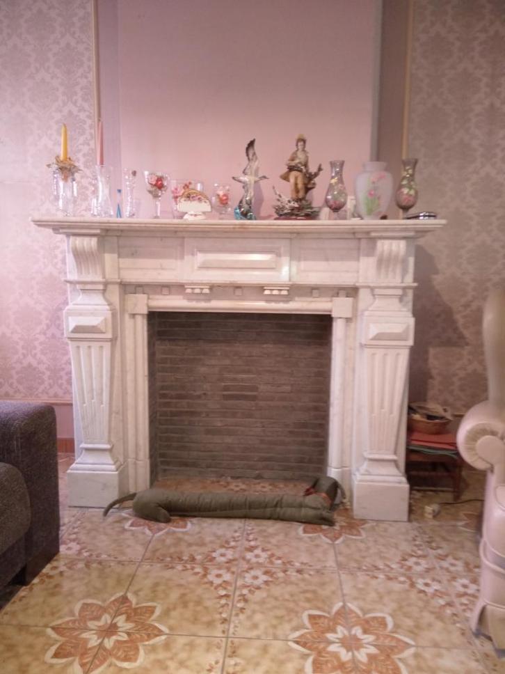 2 ZETELS GRATIS . ;enkel dit is gratis . Bontmantel als nieu, Huis en Inrichting, Complete inboedels, Ophalen of Verzenden