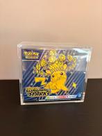 Pokemon Surgings Sparks ETB + acryl case, Ophalen, Nieuw