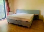 Boxspring met nachtkastjes, stopcontacten en matras (Sleepy), Ophalen, Luxe, Tweepersoons, Zo goed als nieuw