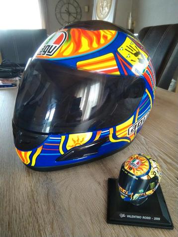Casque AGV Valentino Rossi XL (Nouveaux jamais utilisé) beschikbaar voor biedingen