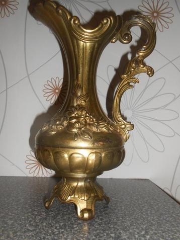 Kruik (Peltrado) in baroque stijl beschikbaar voor biedingen