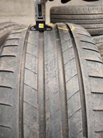 255/40r18 Bridgestone 40€ per stuk met plaatsen 255/40r18, Ophalen of Verzenden