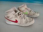 Nike Jordan - maat 38, Kleding | Dames, Schoenen, Ophalen, Beige, Nike Jordan, Sneakers