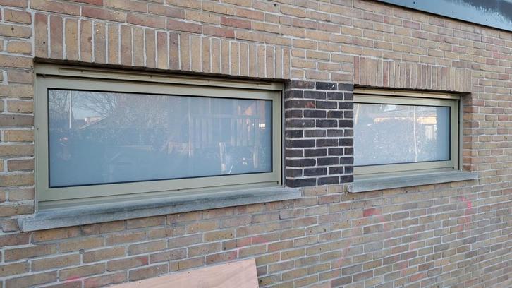 Sapa: ramen en deur. Reeds uitgebroken. 100 euro voor alles., Bricolage & Construction, Volets, Enlèvement