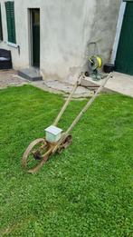 Ancien semoir pour petite semence, Articles professionnels, Agriculture | Outils, Enlèvement, Autre, Semer, Planter ou Lever