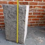 sokkel in  natuursteen,blauwe steen,voetstuk, Ophalen, Gebruikt