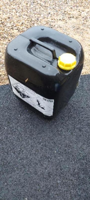 Plastieken ton / jerrycan/ vat - inhoud 25 liter  beschikbaar voor biedingen