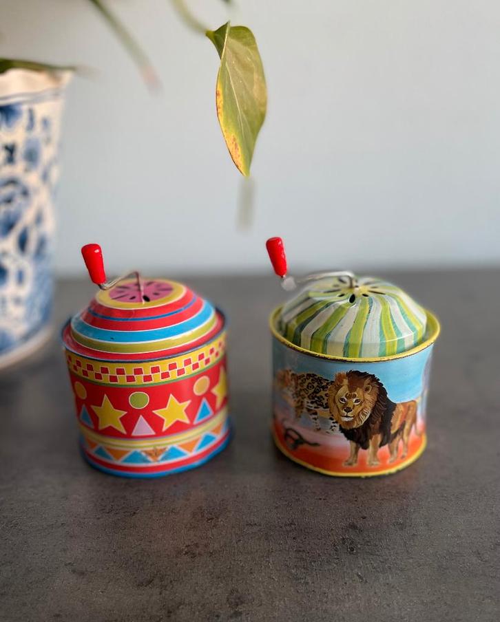 Vintage muziekdoosjes van Vilac, Antiek en Kunst, Antiek | Speelgoed, Ophalen