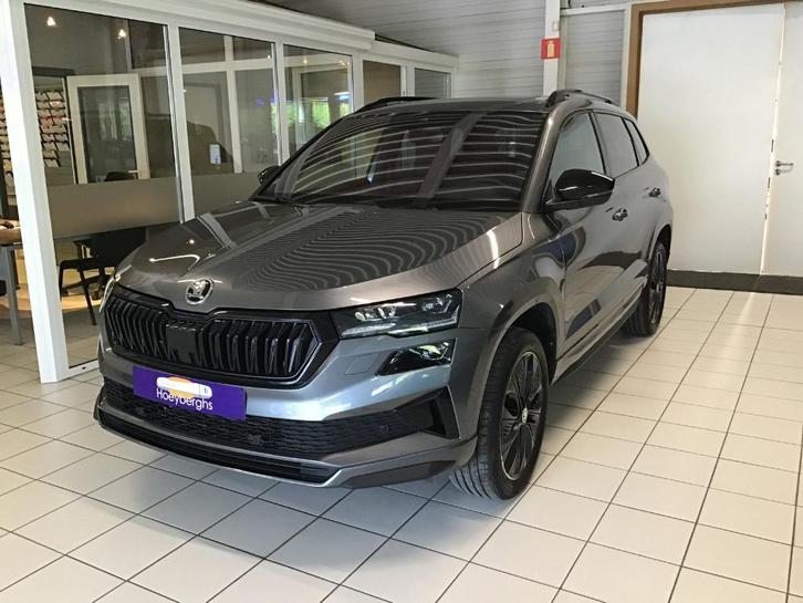 Skoda Karoq 1.5 TSI DSG Sportline AUTOMAAT BJ04/2024 11094KM, Auto's, Skoda, Bedrijf, Te koop, Karoq, ABS, Achteruitrijcamera