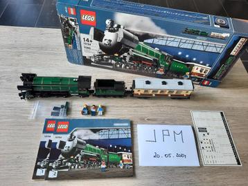 LEGO set 10194 - Emerald Night Train
