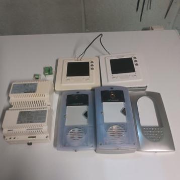 Videophone Comelit couleur beschikbaar voor biedingen
