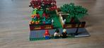 Lego Moc Modular park
met 4 fietsen , baseplate , 3 figuren., Ophalen of Verzenden, Zo goed als nieuw, Lego
