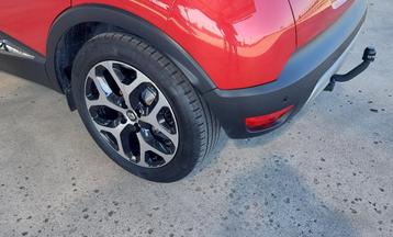 Zéér MOOIE in een ZGAN staat Renault Captur INTENS beschikbaar voor biedingen