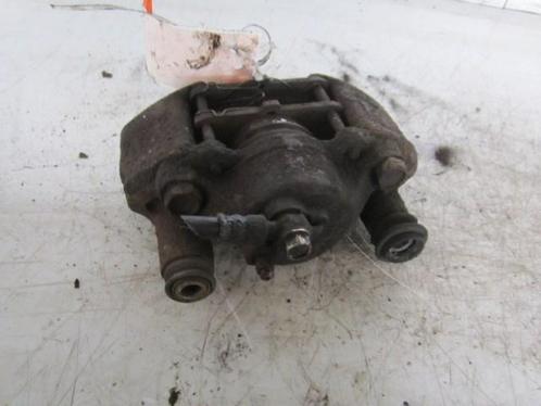 REMKLAUW LINKS VOOR Mazda 323 C (BA13) (01-1994/09-1998), Auto-onderdelen, Remmen en Aandrijving, Mazda, Gebruikt