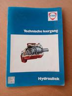 Technische leergang, hydrauliek, Ophalen of Verzenden