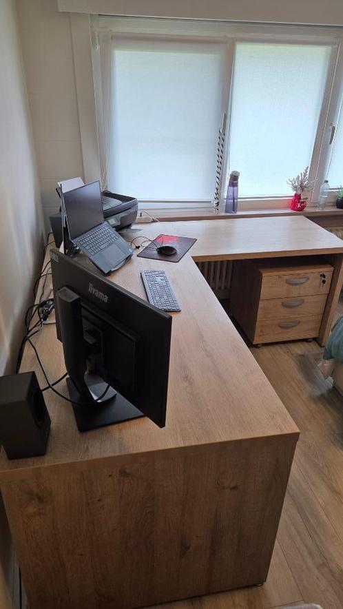 Hoekbureau (recent) + kastje, Huis en Inrichting, Bureaus, Zo goed als nieuw, Bureau, Ophalen