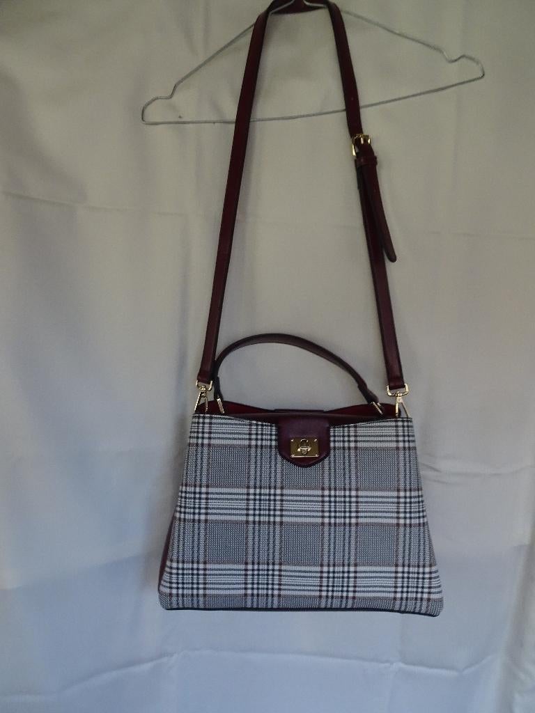 Retro schouder / handtas van net merk Tom & Eva ( nieuw ), Handtassen en Accessoires, Tassen | Damestassen, Nieuw, Handtas, Ophalen of Verzenden