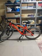 Oranje fiets b-twin alles werkt perfecte, Fietsen en Brommers, Ophalen, Zo goed als nieuw