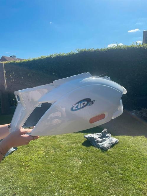 Piaggio zip orginele kappen set etc…, Fietsen en Brommers, Scooters | Piaggio, Zip, Ophalen of Verzenden