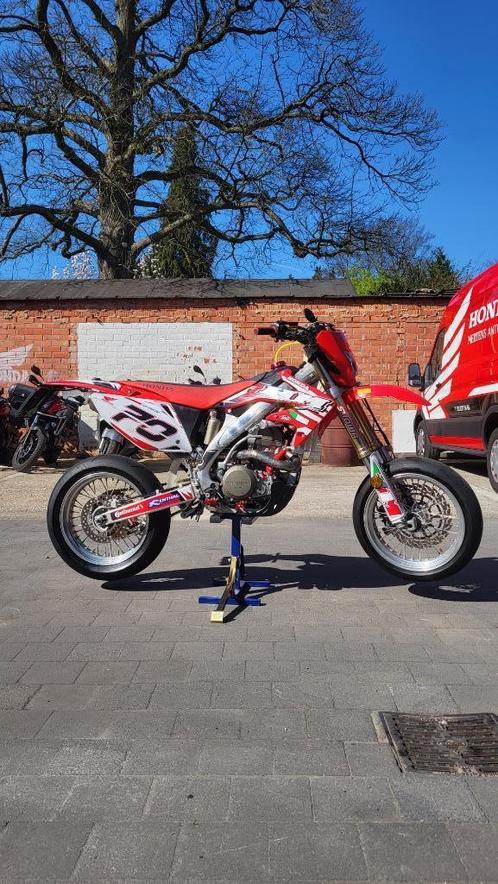 crf450r supermoto met papieren + keuring., Motoren, Motoren | Honda, Particulier, SuperMoto, 12 t/m 35 kW, 1 cilinder, Ophalen