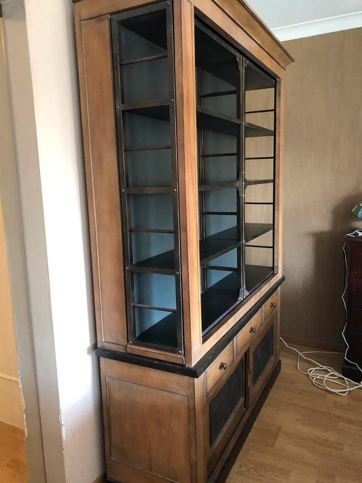 Tv bibliotheek kast Rivet Lozano, Huis en Inrichting, Kasten | Vitrinekasten, Zo goed als nieuw, Ophalen