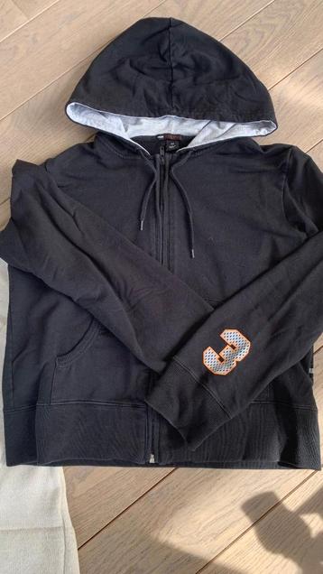 Sweatshirt van H&M — maat M beschikbaar voor biedingen