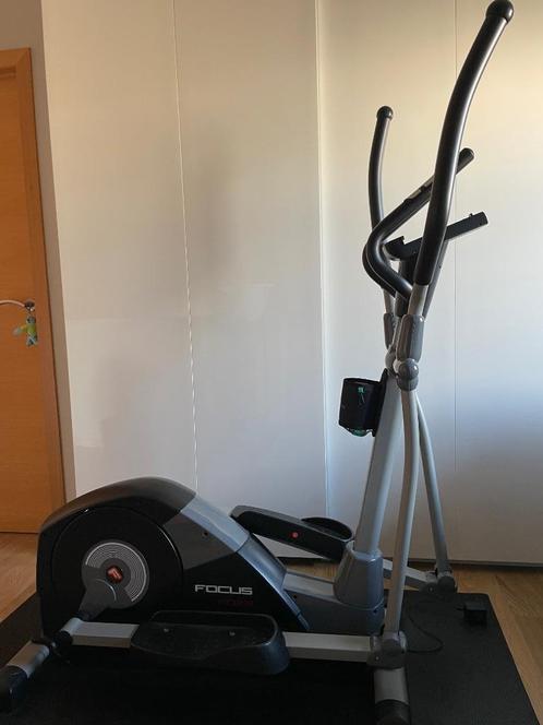Crosstrainer Focus fitness Fox 3 iplus, Sport en Fitness, Fitnessapparatuur, Zo goed als nieuw, Crosstrainer, Ophalen