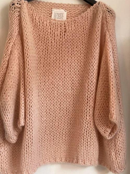 LEE&ME wol Bernadette trui one size, Kleding | Dames, Jassen | Winter, Ophalen of Verzenden