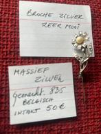 Vintage juweel broche zilver met parel en steentjes, Handtassen en Accessoires, Ophalen, Zo goed als nieuw, Zilver, Met parel