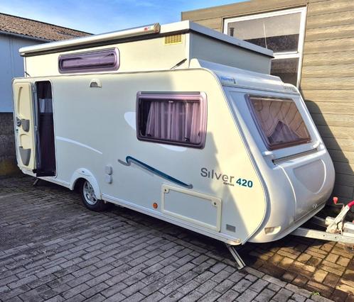  Trigano Silver 420 CP – Compact comfort met stijl., Caravans en Kamperen, Caravans, Bedrijf, tot en met 4, 750 - 1000 kg, Treinzit