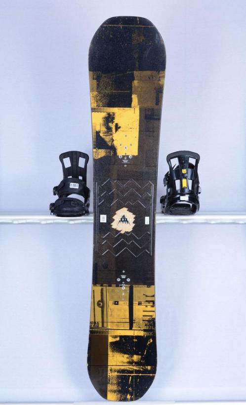 Snowboard 165 cm BURTON RADIUS WIDE, noir/jaune foncé, bois, Sports & Fitness, Snowboard, Utilisé, Planche, Envoi