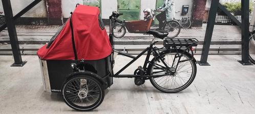 Nihola Dog Elektrisch bakfiets in perfecte staat!!, Vélos & Vélomoteurs, Vélos | Vélos avec bac, Comme neuf, Électrique, Bâche