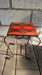 Vintage midcentury bijzettafeltje, plantentafeltje, Antiek en Kunst, Ophalen