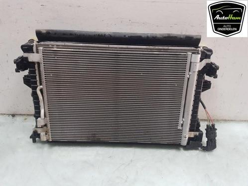 RADIATEUR COMPLEET Seat Ateca (5FPX) (01-2016/-), Auto-onderdelen, Airco en Verwarming, Seat, Gebruikt