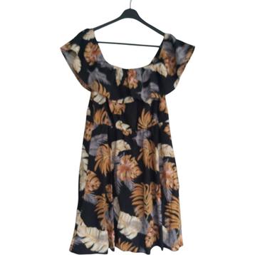Shein off shoulder jurk L beschikbaar voor biedingen