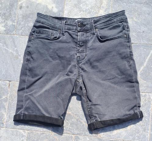 ONLY & SONS - bermuda - Medium, Kleding | Heren, Broeken en Pantalons, Gedragen, Maat 48/50 (M), Grijs, Ophalen of Verzenden