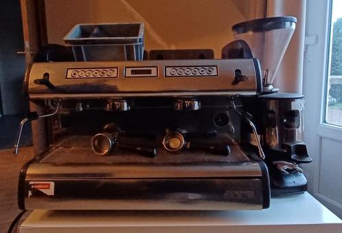Machine à café professionnelle à 2 groupes, Zakelijke goederen, Horeca | Keukenapparatuur, Koffie en Espresso, Gebruikt, Ophalen