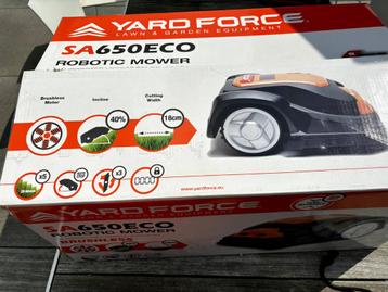 Tondeuse à gazon robotique Yard Force SA650ECO