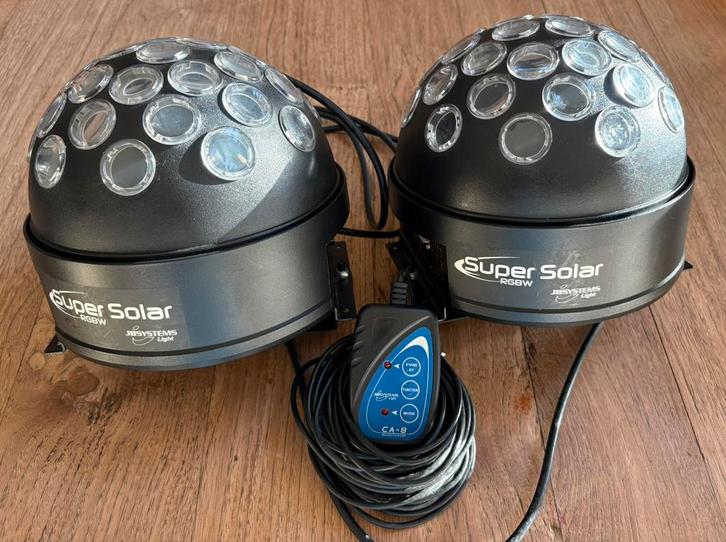 JB Systems Super Solar RGBW met CA-8 controller, Musique & Instruments, Lumières & Lasers, Utilisé, Lumières, Commande sonore