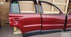 VW TIGUAN 5N0 DEUR DEUREN PORTIER PORTIEREN L/R KLEUR LA3T, Ophalen of Verzenden, Gebruikt, Volkswagen, Spatbord