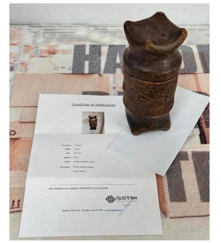 Coffret en bois Congo 1930-1940 africain en + certificat, Antiquités & Art, Art | Art non-occidental, Enlèvement ou Envoi